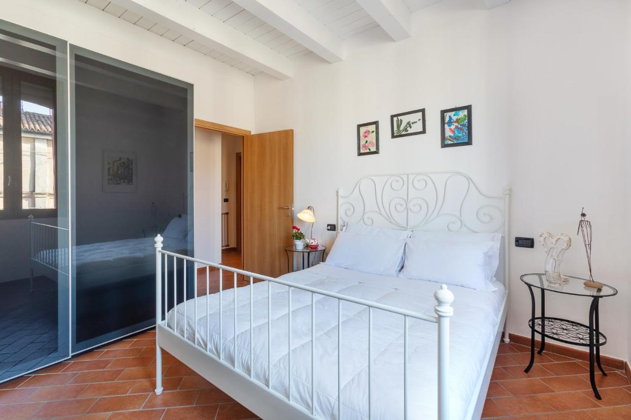 Dimora Tipica Ferrarese Apartment Luaran gambar