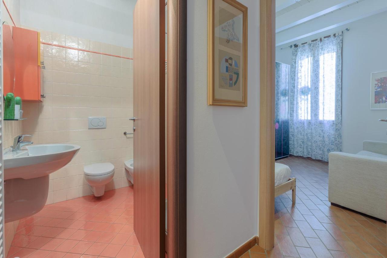 Dimora Tipica Ferrarese Apartment Luaran gambar