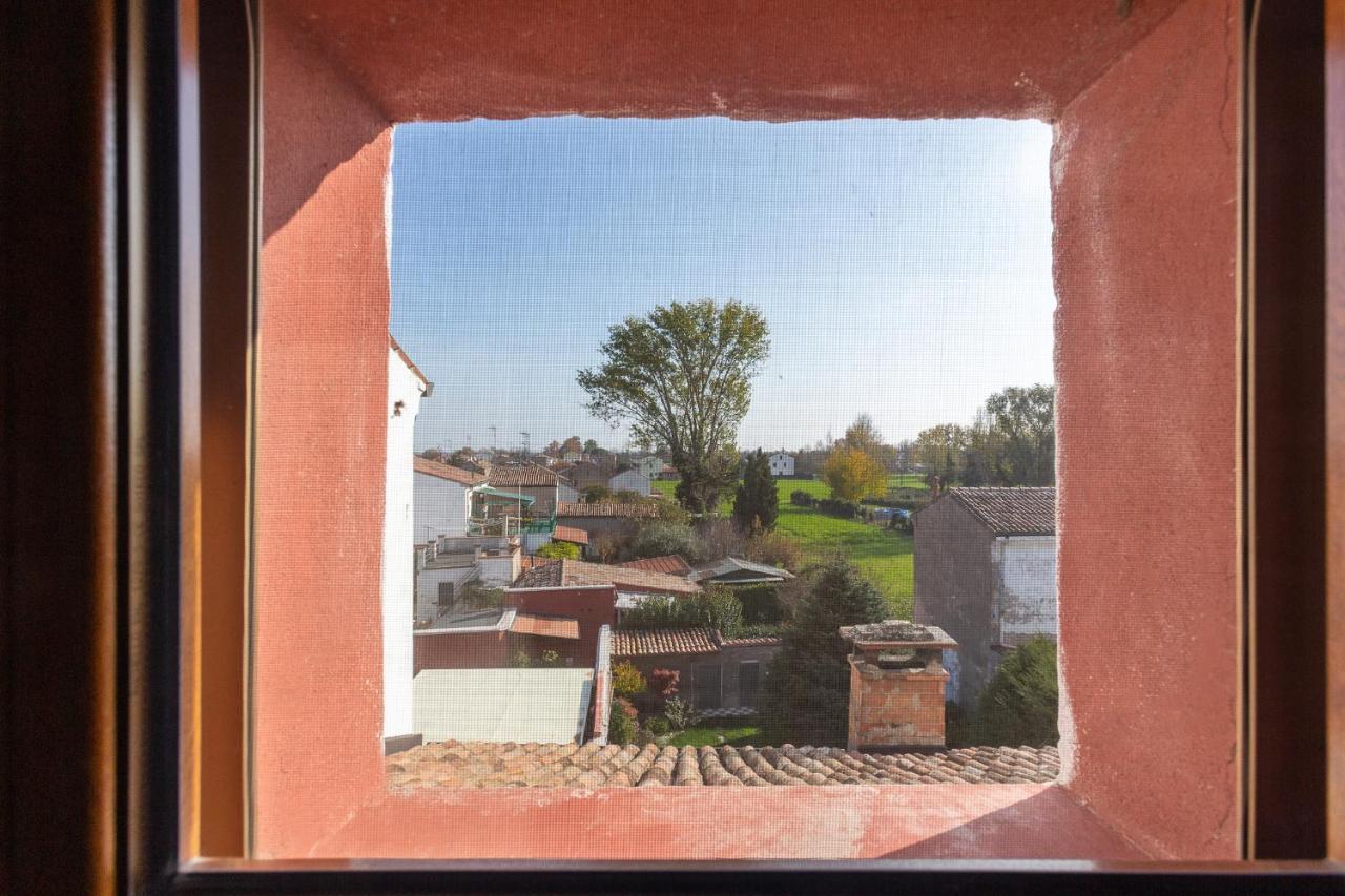 Dimora Tipica Ferrarese Apartment Luaran gambar